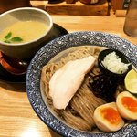 【京都ランチ】期間限定『昆布水の鶏清湯塩つけ麺』必食☆四条烏丸人気店「麺匠たか松」