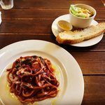 【京都ランチ】自家製手打ち生パスタ必食☆花園エリアの女子に絶大人気店「ぴちぴち金魚」