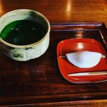 【京都お茶初め】新年は老舗の抹茶と季節の和菓子『花びら餅』でスタート「一保堂茶舗」