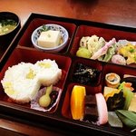 【京都お寺】穴場のエキゾチック寺院！中国式精進料理『普茶料理』必食「黄檗山萬福寺」