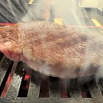 【京都焼肉】圧巻の塊ヒレ肉炭火焼肉店が祇園にオープン！『ヒレ焼肉 京都園』