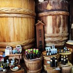【京都発酵】料理をプロの味にする手づくり本醸造醤油！古い木桶並ぶ老舗「澤井醤油本店」