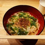 【京都朝食】四条烏丸に間借りオープン！名物『かす九条ねぎうどん』必食「朝うどん」