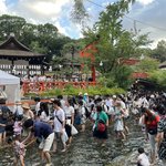 ひんや〜り！京の夏の風物詩・無病息災を願う足つけ神事『下鴨神社 みたらし祭り』