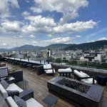 京都有数の屋上テラスが自慢の絶景ホテル！一度は泊まりたい「四条河原町温泉　空庭テラス」