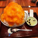 【京都かき氷】猛暑につき期間延長の限定『あんず氷』は不変の濃厚さ☆甘味処「みつばち」