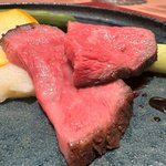 【京都】希少な『純但馬うすなが牛』が主役の肉割烹！京都駅近くの隠れ家「肉料理 狐の嫁入り」