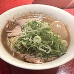 【京都ラーメン】こってり界の新星！クセになる濃厚さ！激戦区一乗寺「ビスカ」