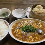 【京都町中華】四条大宮の人気店！名物焼売＆麻婆豆腐 必食！「千龍」
