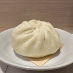 出来立て豚まんは格別の美味しさ！イートインで中華メニューも食べられます「551蓬莱 京都髙島屋店」