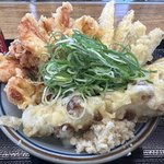 【京都ランチ】ボリューム満点 讃岐うどん店がOPEN！天ぷらも美味「讃岐うどん エブリデイ」