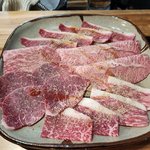 【京都焼肉】この質でありえないお安さ！山科区の肉好き注目店「たかもり」