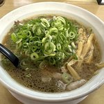 【京都ラーメン】茶の町で見つけた！知る人ぞ知る人気の豚骨醬油ラーメン「新立麺館」