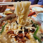 【京都】ロードサイドにあるガチ系中華！心惹かれる刀削麺あり「聚豊園」