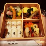 【京都和食】絶品『出汁巻』入り京料理老舗の折詰！観劇や行楽のお供に食べたい☆「井傳」