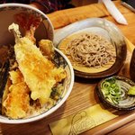 【京都ランチ】十割や抹茶蕎麦＆鰻や鱧天ぷらまでメニュー豊富な人気蕎麦「つばめ屋」