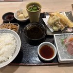 【京都穴場ランチ】天ぷらとお刺身のランチが1,300円！宮川町「光琳（こうりん）」