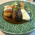 【京都ランチ】人気洋食メニューを一度に！実力派の穴場店「グリル ハナ ショコラ」