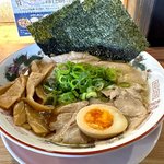 【京都ラーメン】正統派背脂醤油ラーメン店が5月にオープン！朝ラーもでき通し営業「麺屋 エディション」