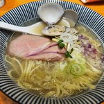 【京都ラーメン】朝7時営業の京都駅前人気店『蛤ラーメン』は朝ラー最適「貝だし麺きた田」
