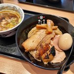 【京都つけ麺】行列必至の人気店の味を京都市内で食べられる☆阪急洛西口店「麺屋たけ井」
