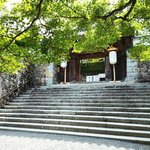 【大原三千院】可愛い紫陽花に美しい苔、荘厳な釈迦三尊像が見所