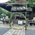 【2024京都夏越の祓】残り半年の厄除け祈願『茅の輪くぐり』＆名水御霊水「下御霊神社」