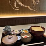【京都】極上の空間で朝から優雅な大人の朝ごはん『茶寮哲心』