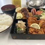 【京都】このボリュームで1,100円！人気メニュー全部盛りの限定メニュー「ハイライト食堂」