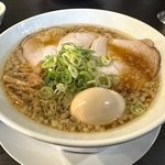 【京都ラーメン】背脂チャッチャの醤油ラーメン！四条大宮に移転「麺飯食堂 てら田や」