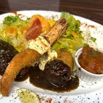 【京都洋食】定番メニュー勢ぞろい"大人のお子様ランチ" が人気No.1 「ア・ラ・モード」