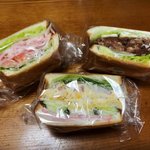 【京都テイクアウト】コスパ最強！肉好き必食のガッツリ和牛サンド「花の木サンドイッチ」