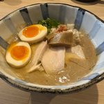 【京都ラーメン】鶏白湯好きは外せない名店！行列必至の人気店「麺屋 さん田」
