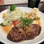お値打ち牛タンハンバーグランチ！京都らしい佇まいで楽しむ『はちべー』