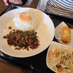 京都のこんな所にタイ料理店？家庭的な美味しさのタイ料理を満喫！駐車場あり「マンカン」