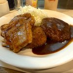 【京都レトロ洋食】人気メニューが揃うセットランチが評判！行列必至の人気「レストラン亜樹」