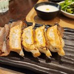 【中華ランチ】高級中華の系列餃子専門店でお値打ちランチ「魏飯餃子」