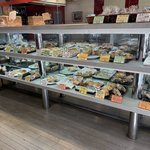 伏見稲荷の地元民ご用達レトロベーカリー！京都ご当地パンも揃う「ウィンド・ベル」