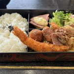 【京都レトロ洋食】洋食メニュー盛りだくさんの洋食定食 1,100円！町の名店「ポパイ」