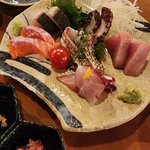 【京都新店】使い勝手良好な日本酒吞み向けの炭火居酒屋「海鮮と炭焼 凪」