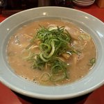 【京都ラーメン】伏見エリアのレジェント店　愛され続けて半世紀「銀閣」