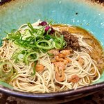 京都で唯一の汁なし担々麺専門店で味わう、スパイス香る至福の一杯『ラアノウミ今出川店』