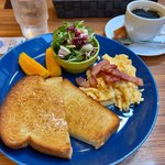 【京都モーニング】高コスパで地元ファースト☆パフェでも有名な老舗喫茶「からふね屋珈琲」