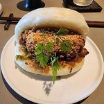 京都祇園でおすすめ！元フレンチ料理人が作る台湾バーガー　朝９時から営業「NAZOBAO」