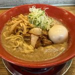 【京都ラーメン】レンゲが立つ衝撃濃厚ラーメン！四条大宮の注目店「栩羚廚（クレイズ）」