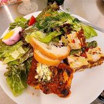 洋風デリでイートインランチ　サラダをメインに好きな組み合わせを「マールデリ」