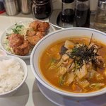 【京都ラーメン】妖怪ストリートで評判、ボリューム満点のお食事処「いのうえ」