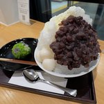 京都駅にありながら意外と穴場？老舗和菓子店のオシャレカフェ「鶴屋吉信 IRODORI」