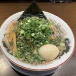 【京都・西院】ラーメン激戦区に背脂醤油の新勢力！深夜営業も魅力「麺屋EDITION」