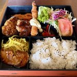 【京都洋食ランチ】美味しくお値打ちな町の名店！定番洋食メニューを一度に「グリル宝」